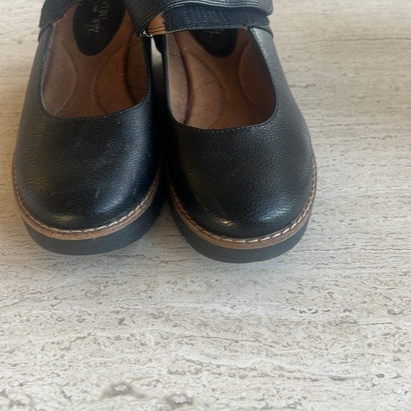 Sofft EuroSoft Mary Jane Wedges 8 - Picture 6 of 7